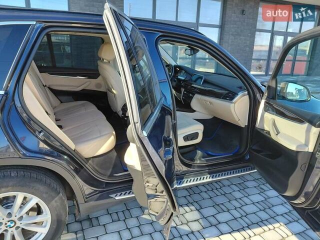 Синій БМВ Х5, об'ємом двигуна 2.98 л та пробігом 260 тис. км за 26600 $, фото 11 на Automoto.ua