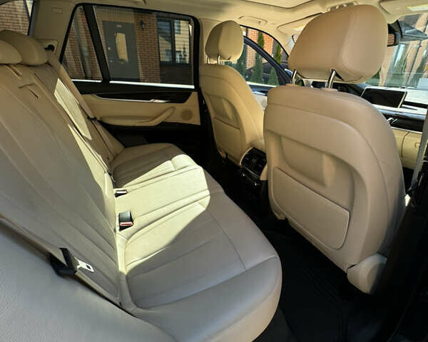 Синий БМВ Х5, объемом двигателя 2.98 л и пробегом 161 тыс. км за 23500 $, фото 10 на Automoto.ua