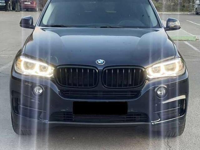 Синий БМВ Х5, объемом двигателя 2 л и пробегом 110 тыс. км за 20000 $, фото 2 на Automoto.ua