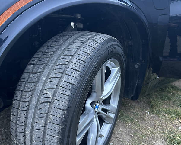 Синий БМВ Х5, объемом двигателя 2 л и пробегом 80 тыс. км за 35500 $, фото 16 на Automoto.ua
