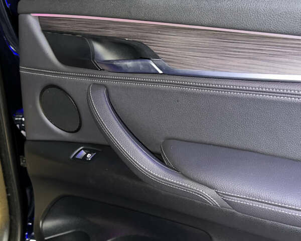 Синий БМВ Х5, объемом двигателя 2 л и пробегом 120 тыс. км за 36500 $, фото 40 на Automoto.ua