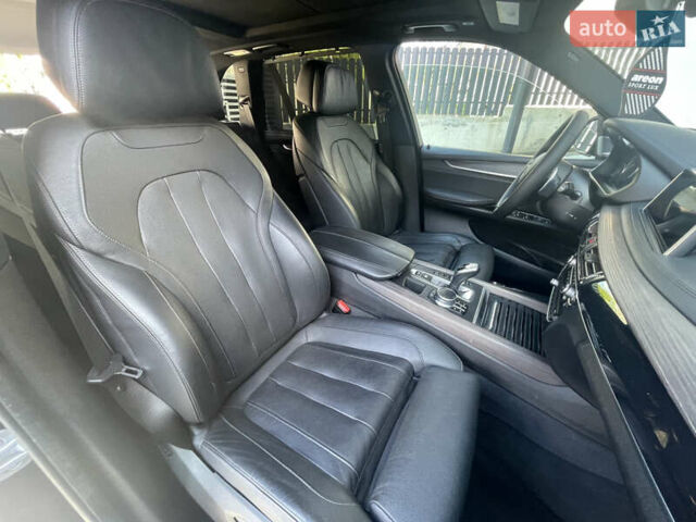 Синий БМВ Х5, объемом двигателя 2.99 л и пробегом 210 тыс. км за 40000 $, фото 19 на Automoto.ua