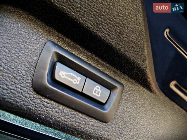 Синій БМВ Х5, об'ємом двигуна 3 л та пробігом 133 тис. км за 29950 $, фото 28 на Automoto.ua