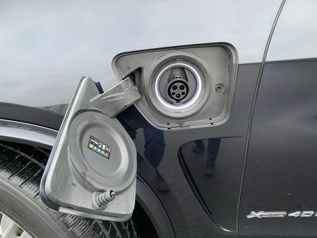 Синий БМВ Х5, объемом двигателя 2 л и пробегом 169 тыс. км за 26500 $, фото 10 на Automoto.ua