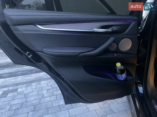 Синий БМВ Х5, объемом двигателя 2.99 л и пробегом 210 тыс. км за 40000 $, фото 13 на Automoto.ua