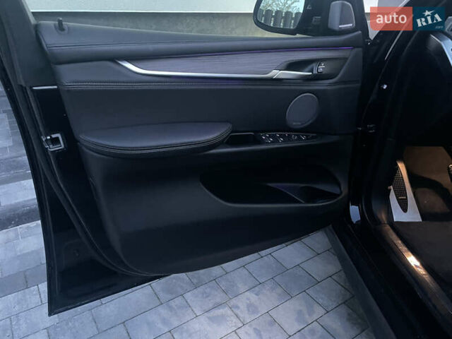 Синий БМВ Х5, объемом двигателя 2.99 л и пробегом 210 тыс. км за 40000 $, фото 18 на Automoto.ua