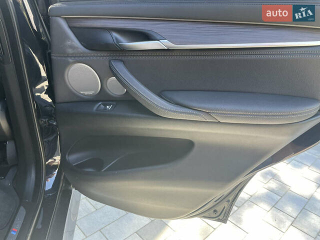 Синий БМВ Х5, объемом двигателя 2.99 л и пробегом 210 тыс. км за 40000 $, фото 14 на Automoto.ua