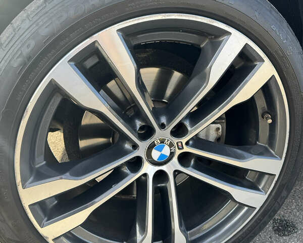 Синий БМВ Х5, объемом двигателя 2 л и пробегом 169 тыс. км за 31500 $, фото 16 на Automoto.ua