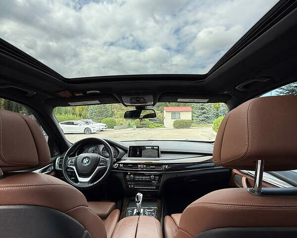 Синій БМВ Х5, об'ємом двигуна 3 л та пробігом 261 тис. км за 32500 $, фото 5 на Automoto.ua