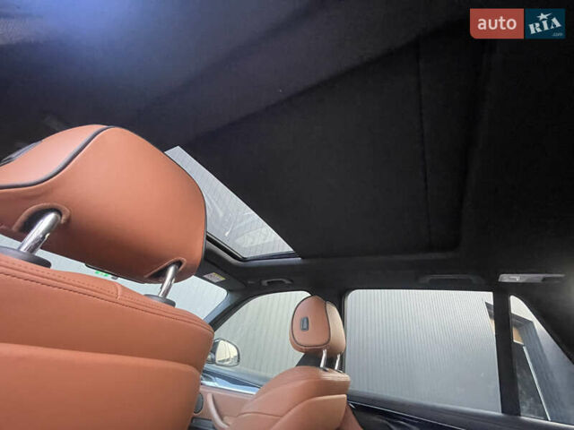 Синий БМВ Х5, объемом двигателя 3 л и пробегом 222 тыс. км за 33500 $, фото 23 на Automoto.ua