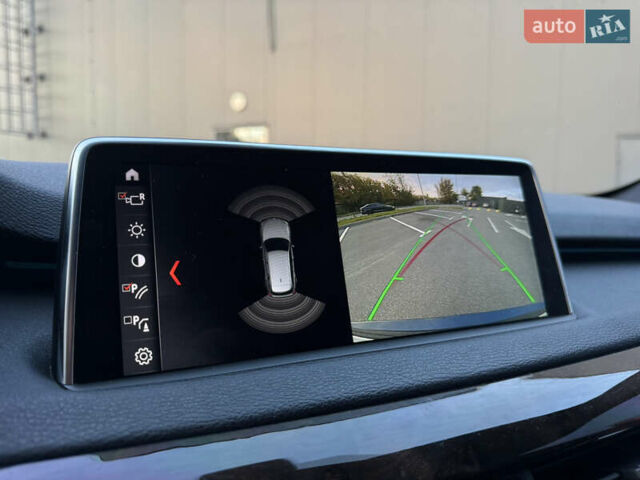 Синий БМВ Х5, объемом двигателя 3 л и пробегом 160 тыс. км за 25000 $, фото 30 на Automoto.ua