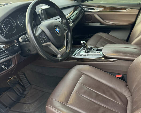 Синий БМВ Х5, объемом двигателя 2 л и пробегом 169 тыс. км за 31500 $, фото 35 на Automoto.ua