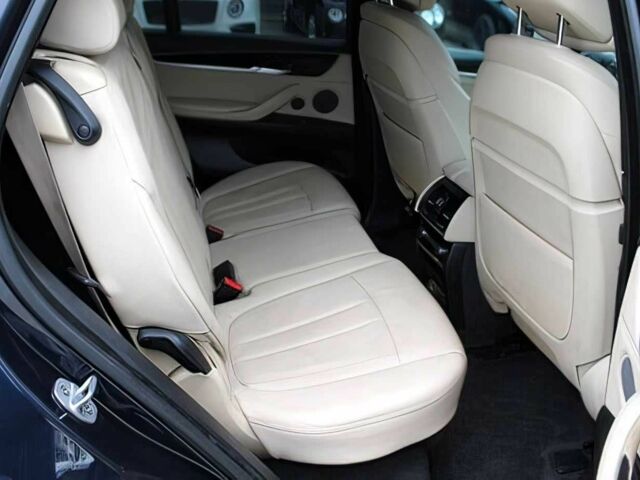 Синий БМВ Х5, объемом двигателя 3 л и пробегом 58 тыс. км за 17300 $, фото 14 на Automoto.ua