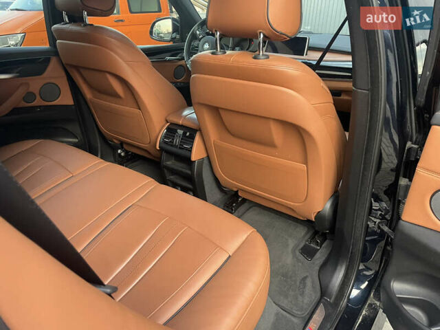 Синий БМВ Х5, объемом двигателя 3 л и пробегом 222 тыс. км за 33500 $, фото 30 на Automoto.ua