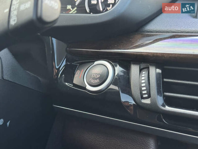 Синий БМВ Х5, объемом двигателя 3 л и пробегом 160 тыс. км за 25000 $, фото 15 на Automoto.ua