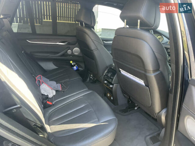 Синий БМВ Х5, объемом двигателя 2.99 л и пробегом 210 тыс. км за 40000 $, фото 11 на Automoto.ua