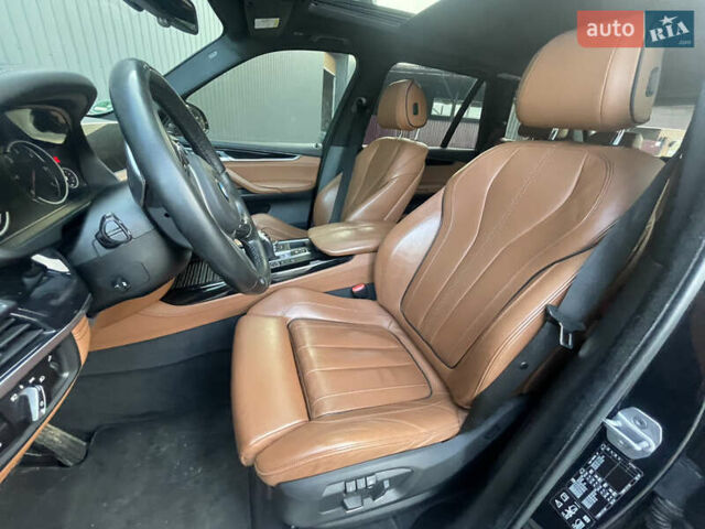 Синий БМВ Х5, объемом двигателя 3 л и пробегом 222 тыс. км за 33500 $, фото 14 на Automoto.ua