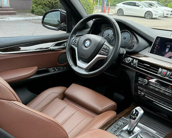 Синій БМВ Х5, об'ємом двигуна 3 л та пробігом 261 тис. км за 32500 $, фото 7 на Automoto.ua