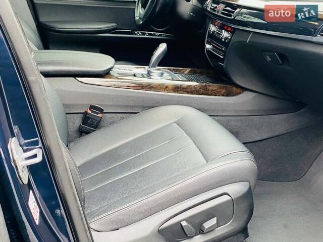 Синій БМВ Х5, об'ємом двигуна 2 л та пробігом 78 тис. км за 35950 $, фото 30 на Automoto.ua