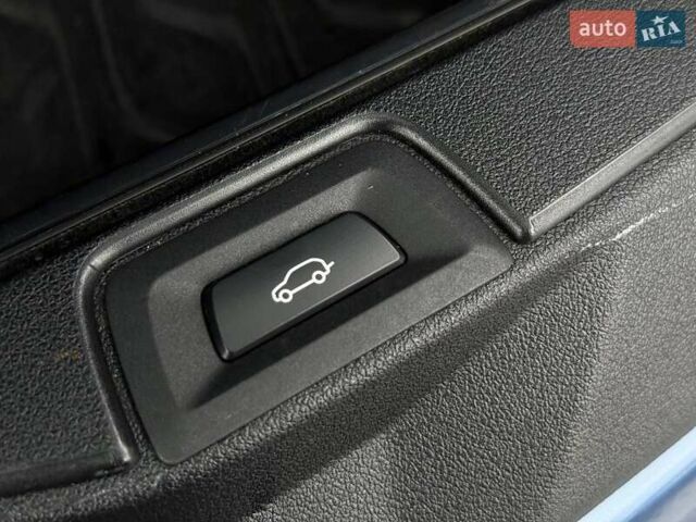 Синий БМВ Х5, объемом двигателя 3 л и пробегом 122 тыс. км за 46999 $, фото 86 на Automoto.ua