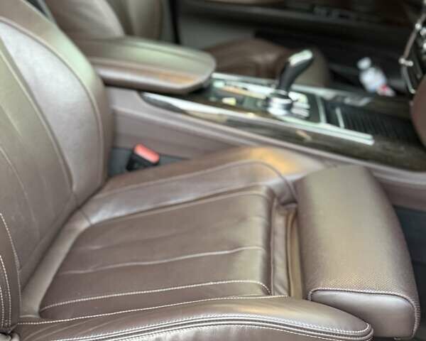 Синій БМВ Х5, об'ємом двигуна 2.99 л та пробігом 153 тис. км за 48000 $, фото 22 на Automoto.ua