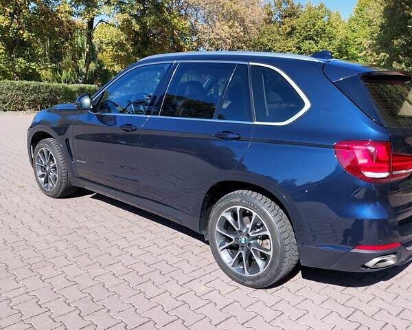 Синий БМВ Х5, объемом двигателя 2.99 л и пробегом 106 тыс. км за 45700 $, фото 4 на Automoto.ua