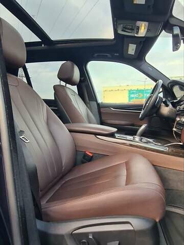 Синий БМВ Х5, объемом двигателя 2 л и пробегом 54 тыс. км за 37300 $, фото 27 на Automoto.ua