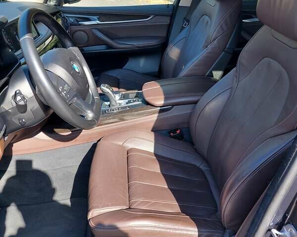 Синий БМВ Х5, объемом двигателя 2.99 л и пробегом 106 тыс. км за 45700 $, фото 6 на Automoto.ua