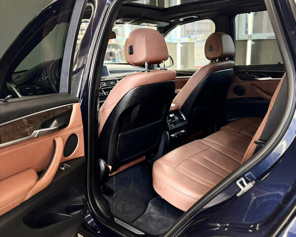 Синий БМВ Х5, объемом двигателя 2.98 л и пробегом 38 тыс. км за 34000 $, фото 16 на Automoto.ua