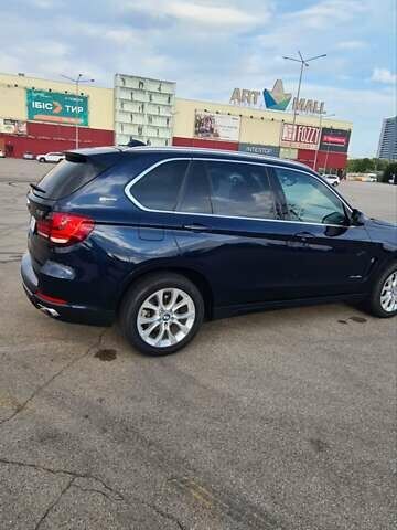 Синий БМВ Х5, объемом двигателя 2 л и пробегом 54 тыс. км за 37300 $, фото 24 на Automoto.ua