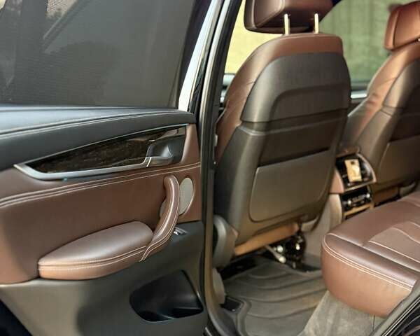 Синій БМВ Х5, об'ємом двигуна 2.99 л та пробігом 153 тис. км за 48000 $, фото 25 на Automoto.ua