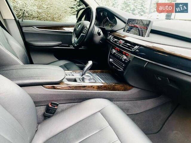 Синій БМВ Х5, об'ємом двигуна 2 л та пробігом 78 тис. км за 35950 $, фото 29 на Automoto.ua