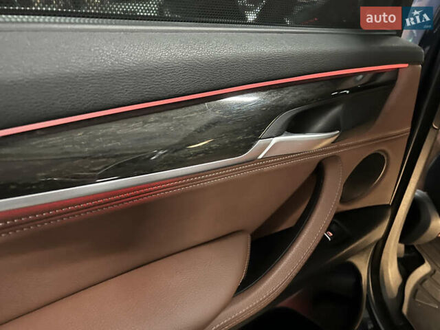 Синий БМВ Х5, объемом двигателя 2.98 л и пробегом 179 тыс. км за 20500 $, фото 24 на Automoto.ua