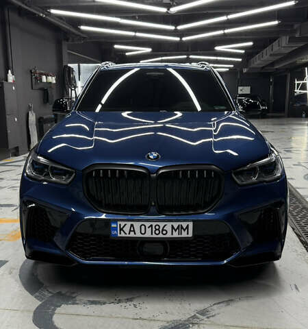 Синий БМВ Х5, объемом двигателя 3 л и пробегом 98 тыс. км за 63999 $, фото 1 на Automoto.ua