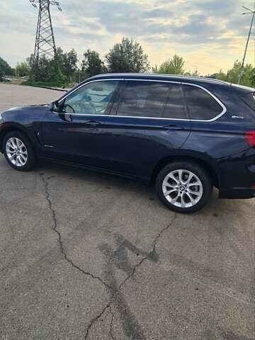 Синий БМВ Х5, объемом двигателя 2 л и пробегом 54 тыс. км за 37300 $, фото 4 на Automoto.ua