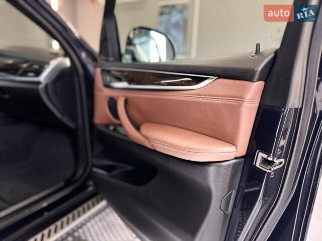 Синий БМВ Х5, объемом двигателя 2.98 л и пробегом 38 тыс. км за 34000 $, фото 25 на Automoto.ua