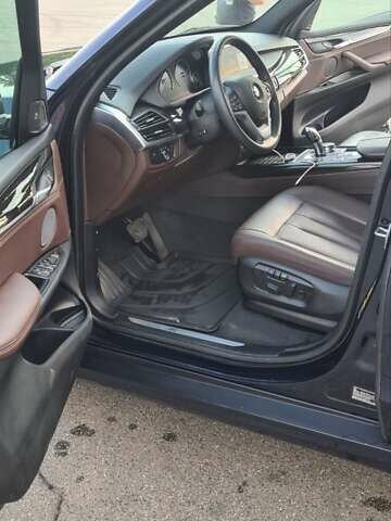 Синий БМВ Х5, объемом двигателя 2 л и пробегом 54 тыс. км за 37300 $, фото 47 на Automoto.ua