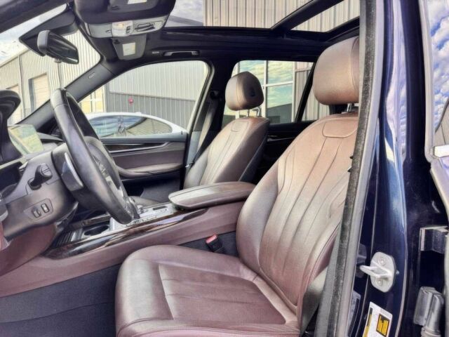 Синий БМВ Х5, объемом двигателя 3 л и пробегом 45 тыс. км за 5500 $, фото 8 на Automoto.ua