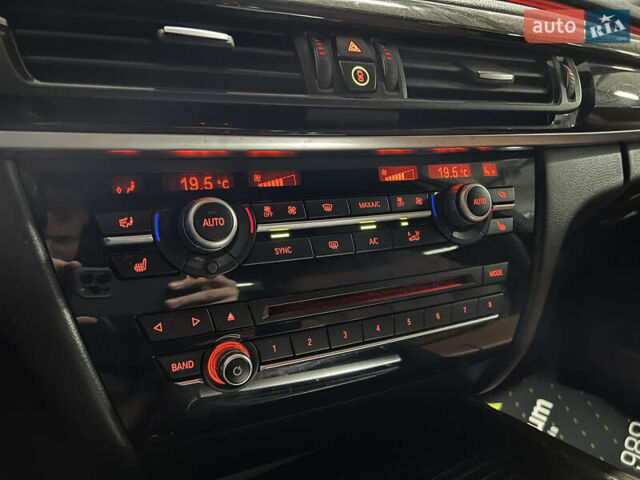 Синий БМВ Х5, объемом двигателя 2.98 л и пробегом 179 тыс. км за 20500 $, фото 28 на Automoto.ua