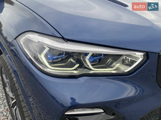 Синій БМВ Х5, об'ємом двигуна 3 л та пробігом 119 тис. км за 57000 $, фото 1 на Automoto.ua