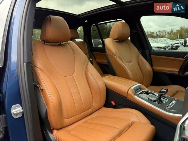 Синий БМВ Х5, объемом двигателя 3 л и пробегом 122 тыс. км за 46999 $, фото 79 на Automoto.ua