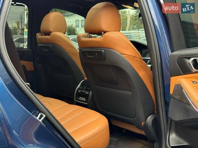 Синий БМВ Х5, объемом двигателя 3 л и пробегом 122 тыс. км за 46999 $, фото 67 на Automoto.ua