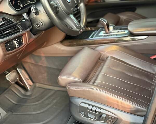 Синій БМВ Х5, об'ємом двигуна 2.99 л та пробігом 153 тис. км за 48000 $, фото 31 на Automoto.ua