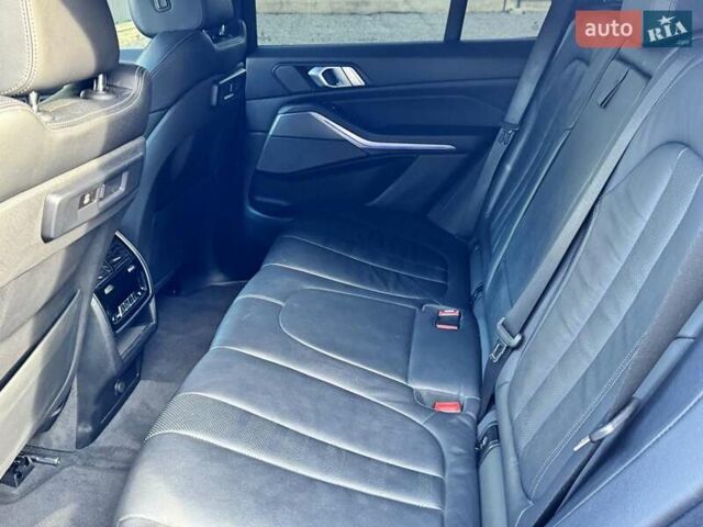 Синій БМВ Х5, об'ємом двигуна 3 л та пробігом 212 тис. км за 41500 $, фото 28 на Automoto.ua