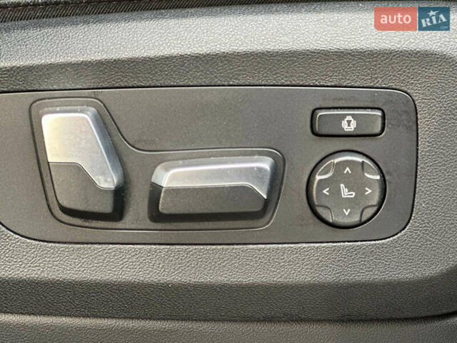 Синій БМВ Х5, об'ємом двигуна 3 л та пробігом 121 тис. км за 48490 $, фото 25 на Automoto.ua