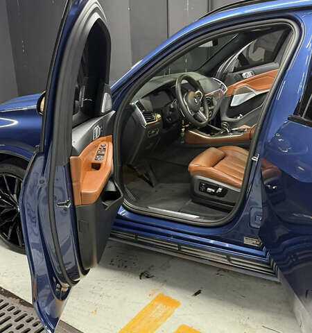 Синий БМВ Х5, объемом двигателя 3 л и пробегом 98 тыс. км за 63999 $, фото 15 на Automoto.ua