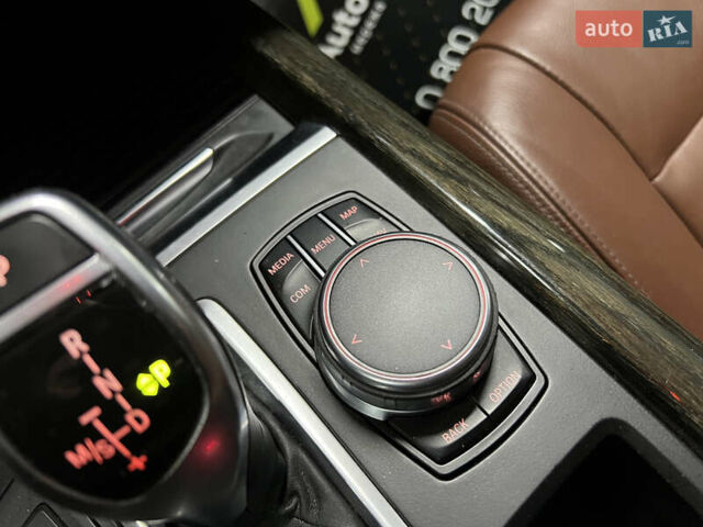 Синий БМВ Х5, объемом двигателя 2.98 л и пробегом 179 тыс. км за 20500 $, фото 33 на Automoto.ua