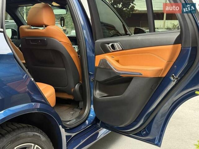 Синий БМВ Х5, объемом двигателя 3 л и пробегом 122 тыс. км за 46999 $, фото 68 на Automoto.ua