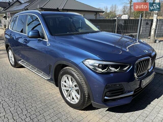 Синий БМВ Х5, объемом двигателя 2.99 л и пробегом 171 тыс. км за 53500 $, фото 1 на Automoto.ua