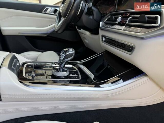 Синій БМВ Х5, об'ємом двигуна 3 л та пробігом 109 тис. км за 64500 $, фото 145 на Automoto.ua